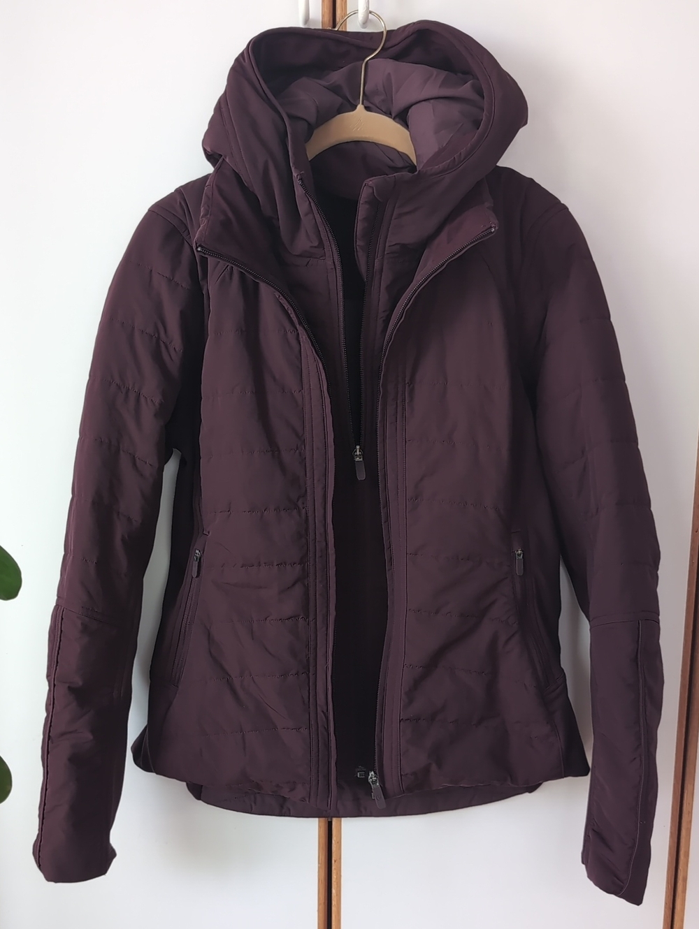 Lululemon Another Mile Jacket 8 Quilted Insulated Cassis - Picture 8 of 16